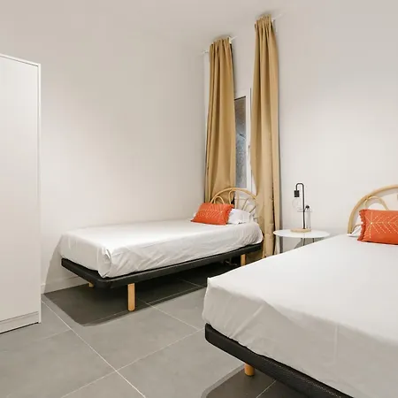 Apartman Flateli Espronceda 11 *