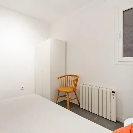 Apartman Flateli Espronceda 11 *