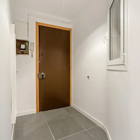 Flateli Espronceda 11 Barcelona